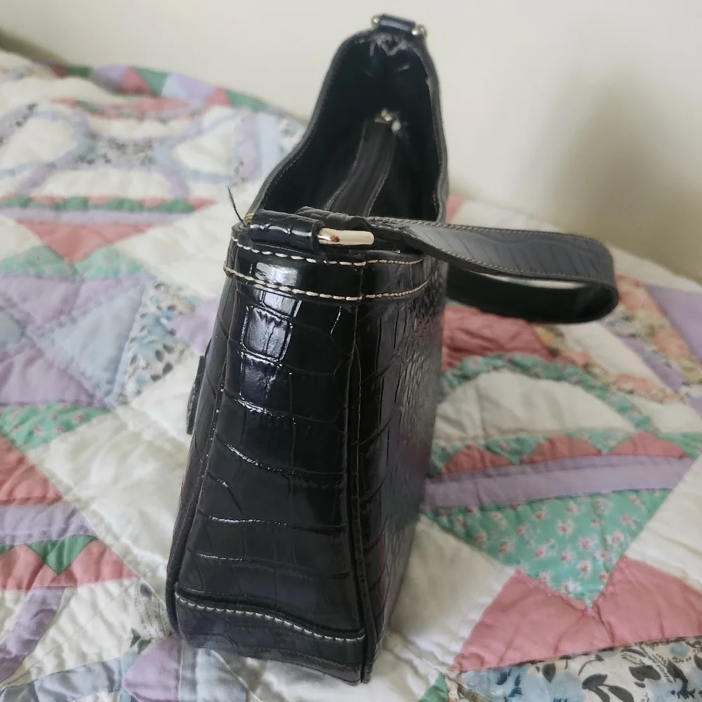 Liz Claiborne liz claiborne